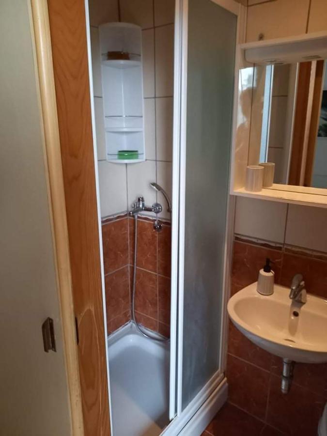 마카르스카 Studio Darija For 2 Persons S Terasom Wi-Fi & Parking 아파트 외부 사진