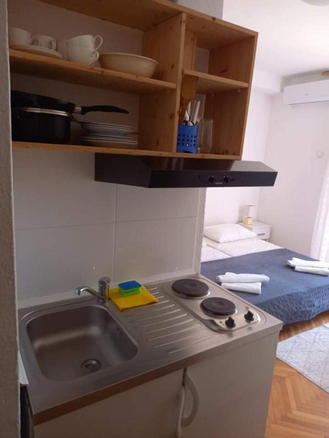 마카르스카 Studio Darija For 2 Persons S Terasom Wi-Fi & Parking 아파트 외부 사진